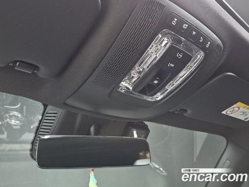 Mercedes-Benz GLB-Class 2021