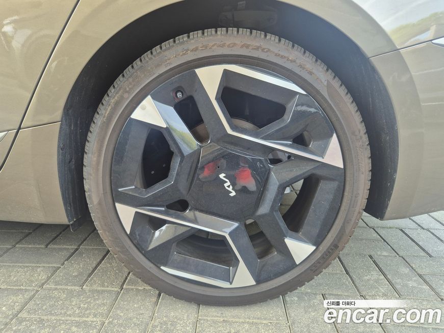 Kia K8 2025