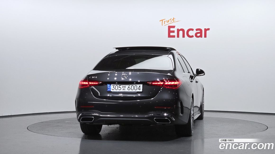 Mercedes-Benz C-Class 2022