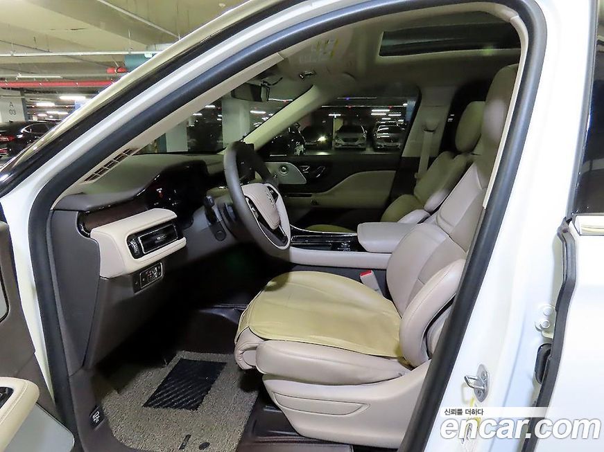 Lincoln Aviator 2021