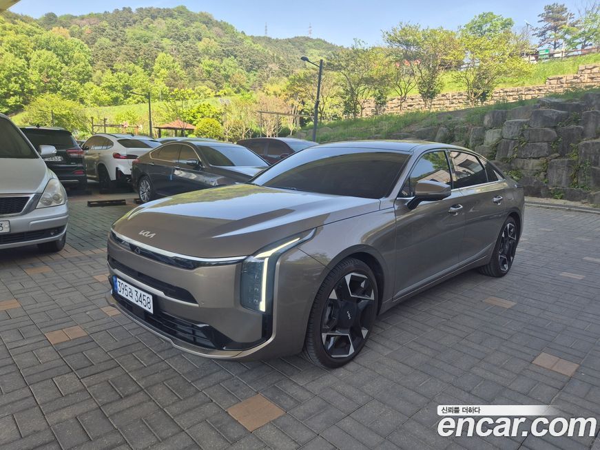 Kia K8 2025