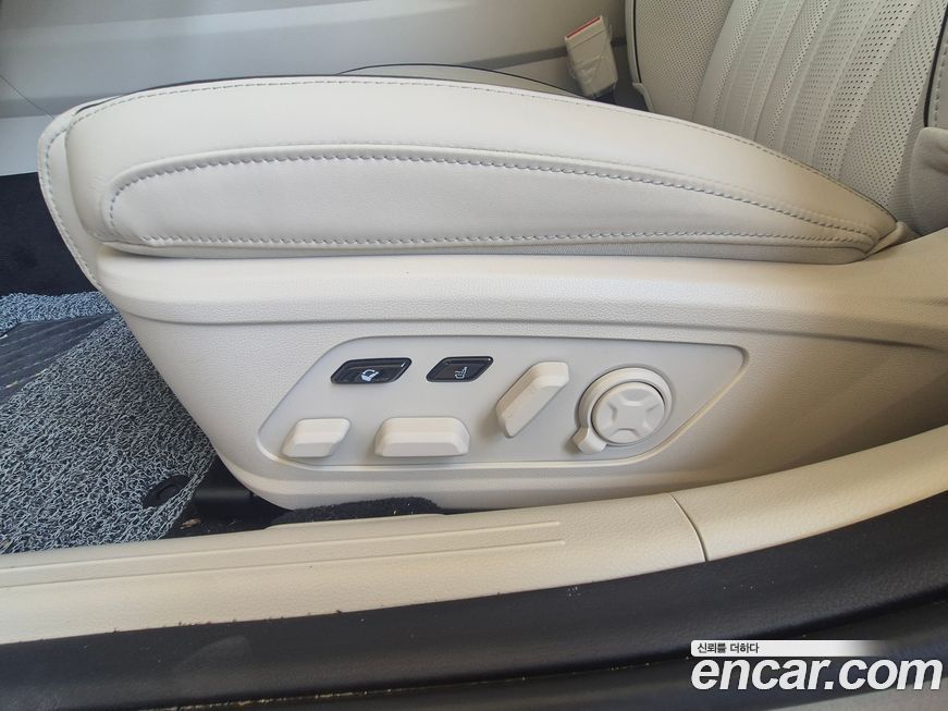 Kia K8 2025