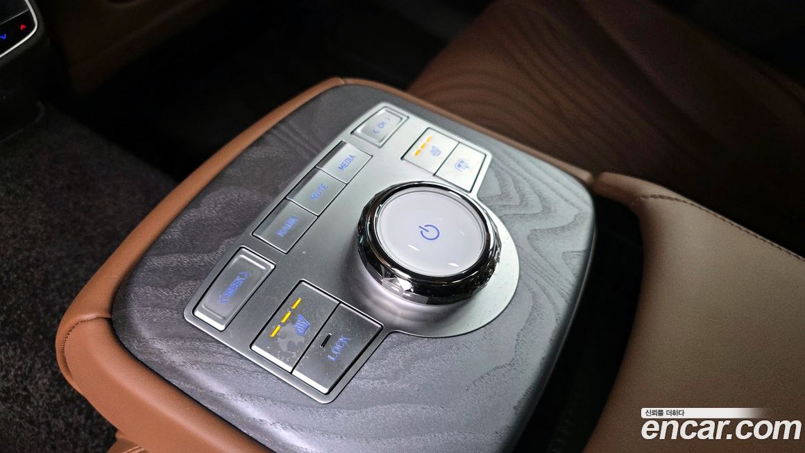 Genesis G80 2023
