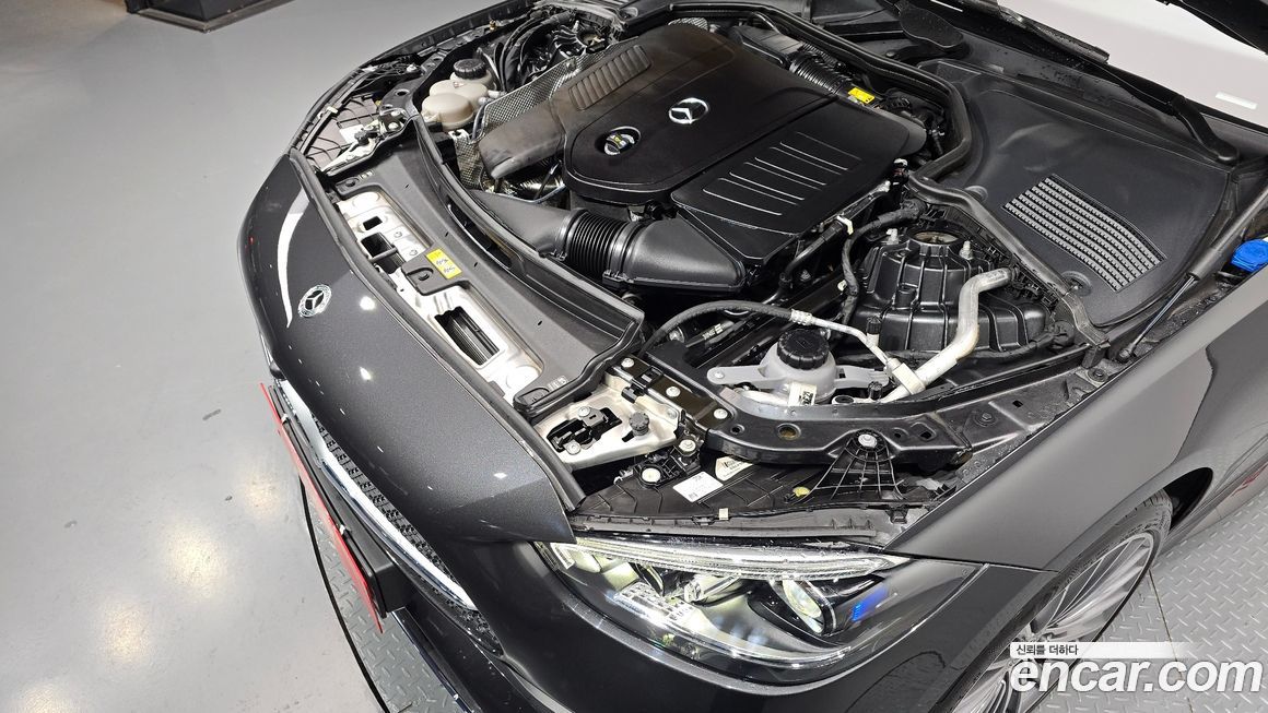 Mercedes-Benz C-Class 2022