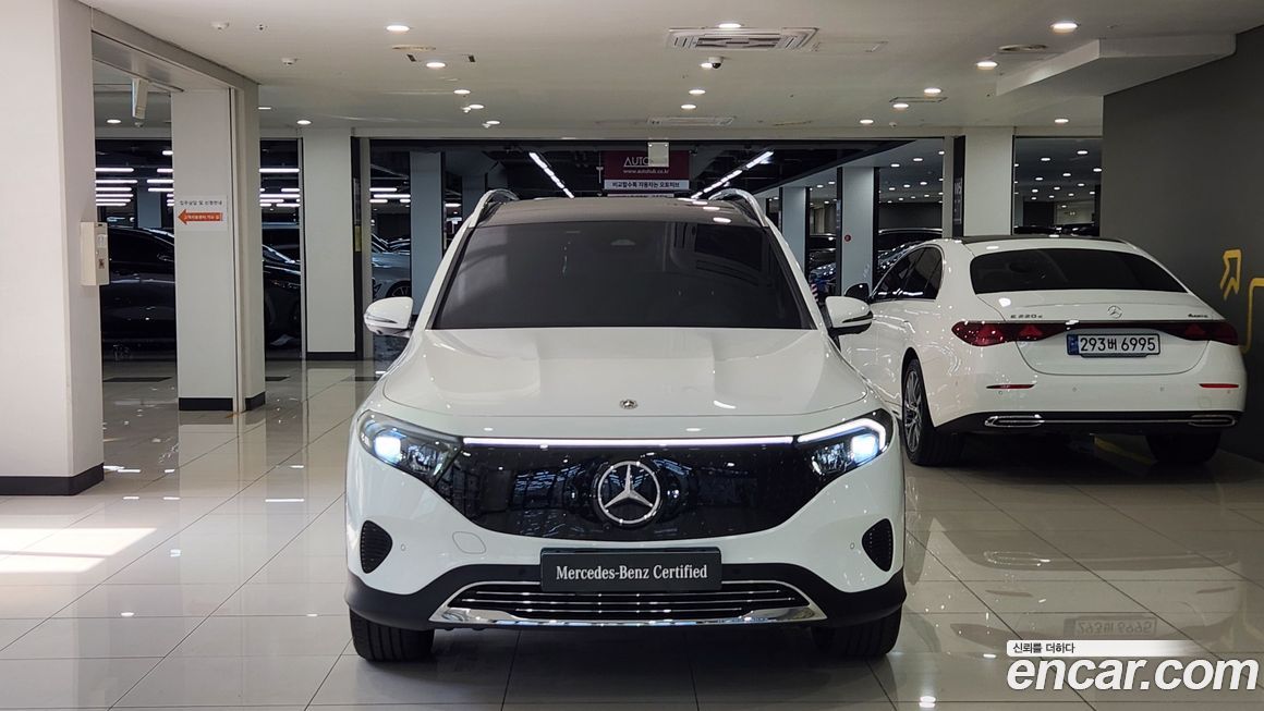 Mercedes-Benz EQB 2025