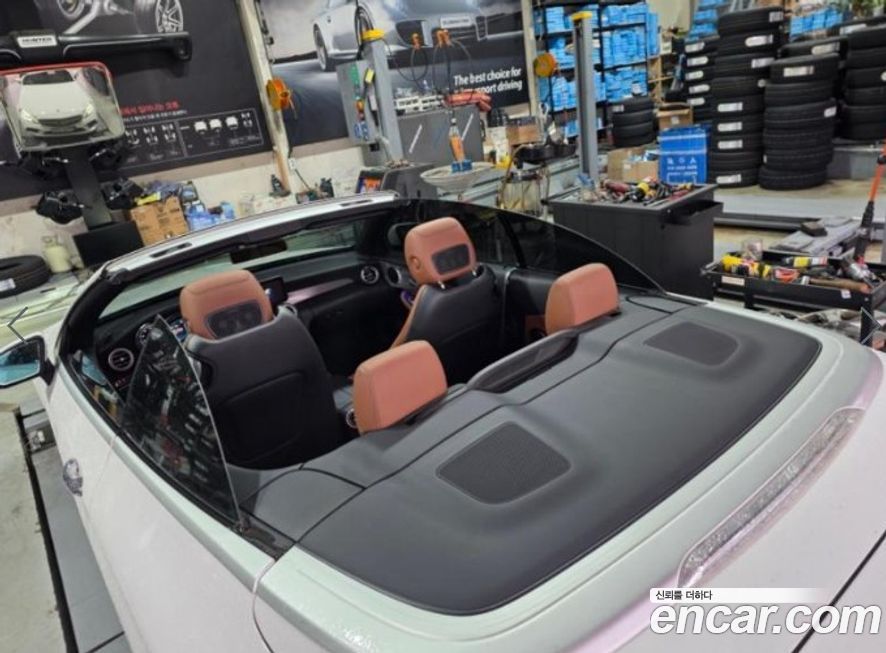 Mercedes-Benz C-Class 2021