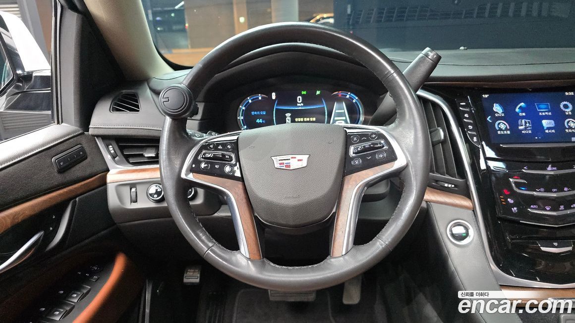Cadillac Escalade 2020