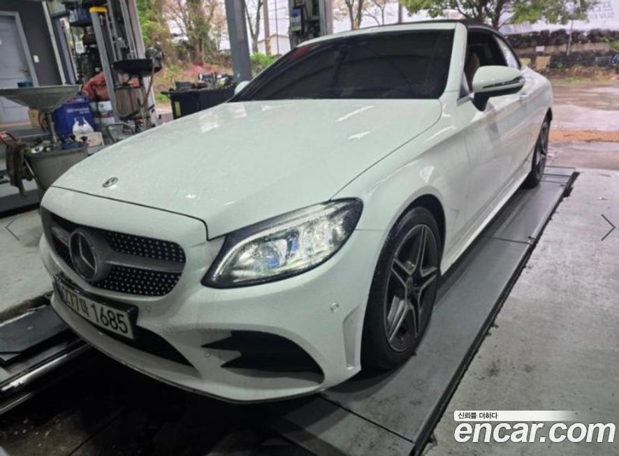 Mercedes-Benz C-Class 2021
