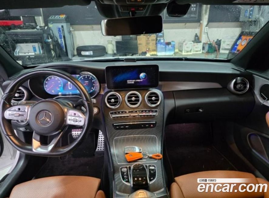 Mercedes-Benz C-Class 2021