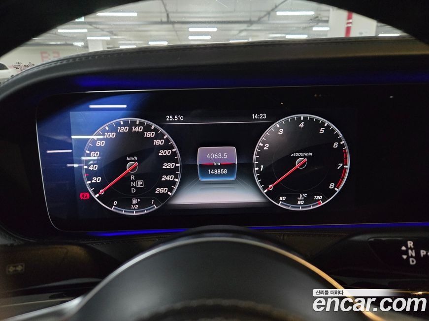 Mercedes-Benz S-Class 2019