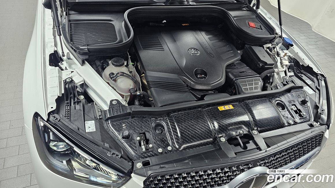 Mercedes-Benz GLE-Class 2023