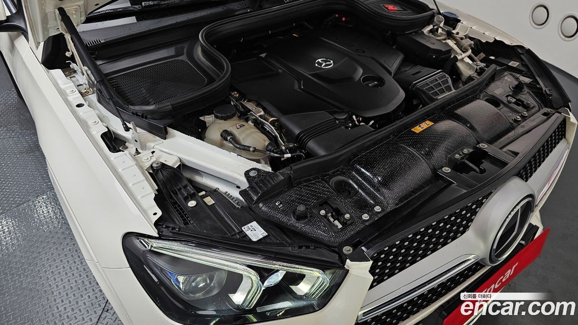 Mercedes-Benz GLE-Class 2021