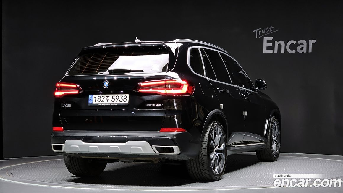BMW X5 2021