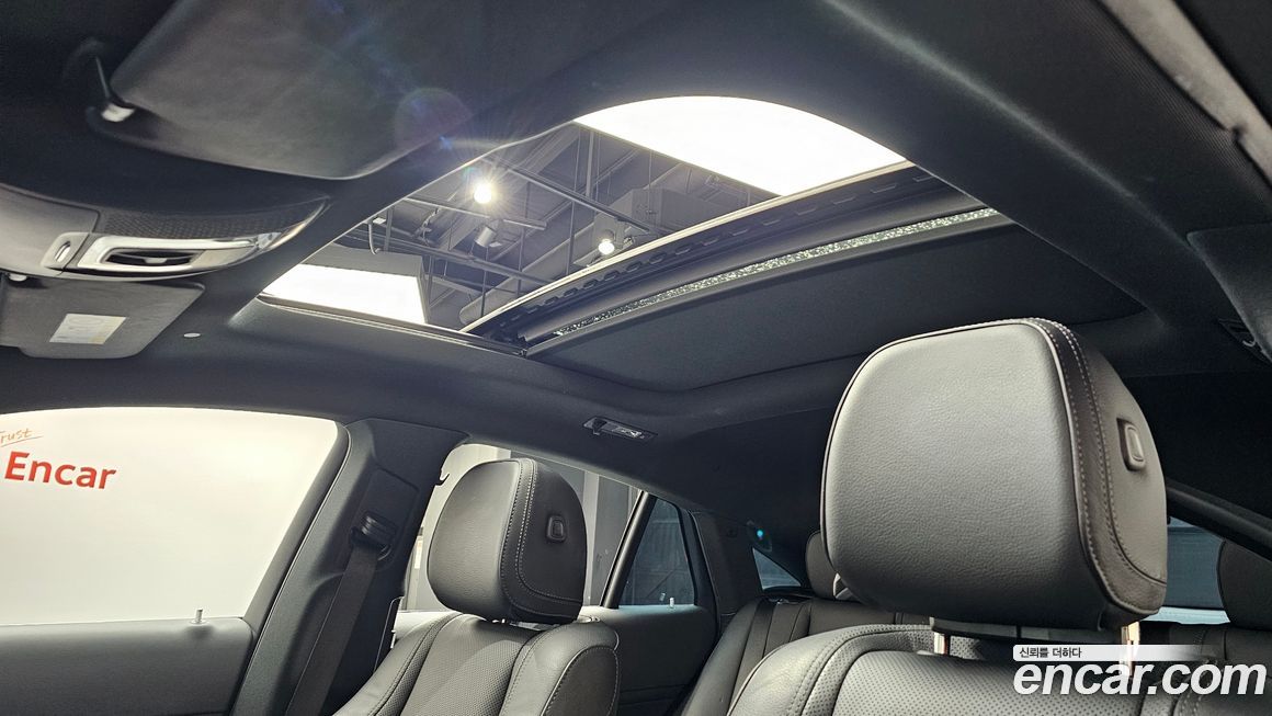 Mercedes-Benz GLE-Class 2021