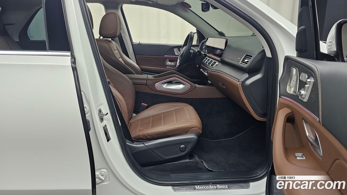 Mercedes-Benz GLE-Class 2023