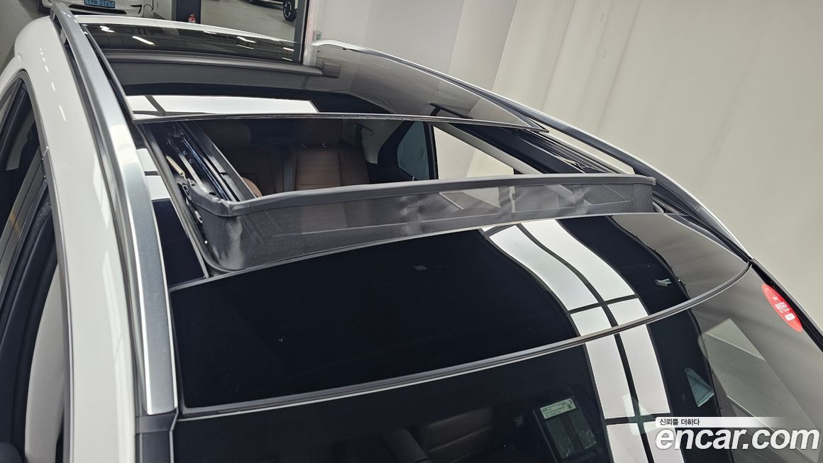 Mercedes-Benz GLE-Class 2023