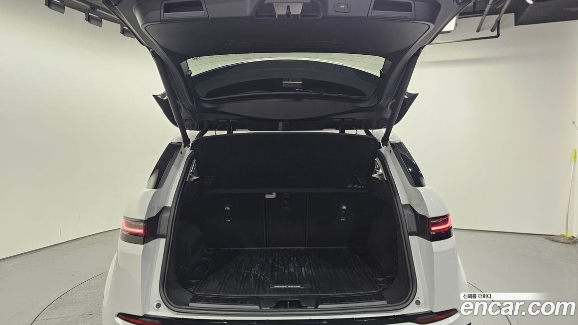 Land Rover Range Rover Evoque 2025