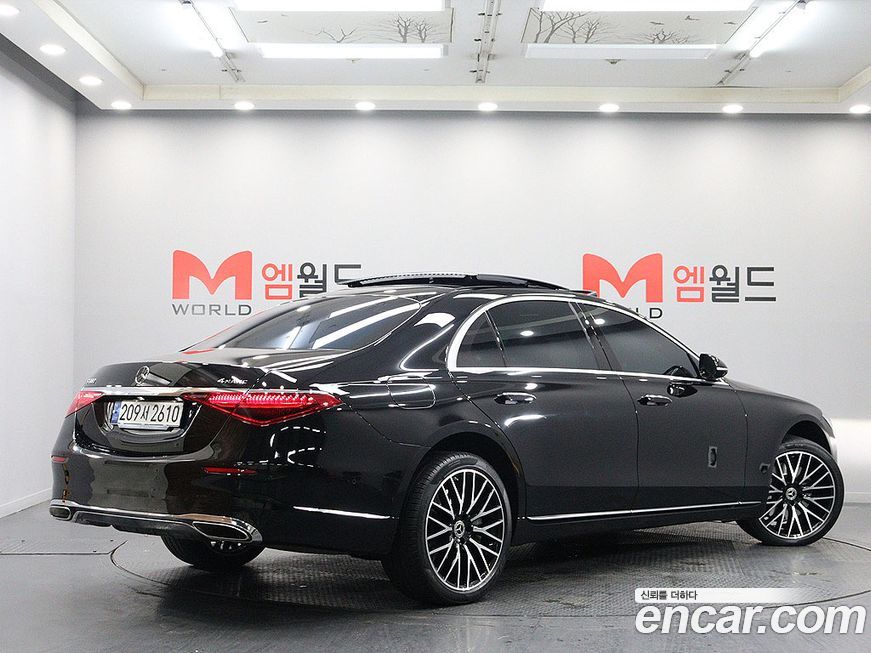 Mercedes-Benz S-Class 2022