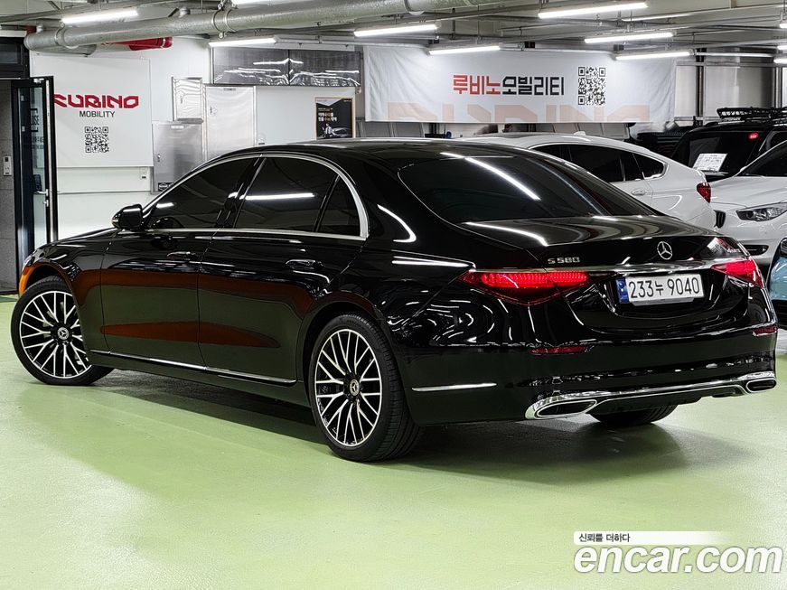 Mercedes-Benz S-Class 2022