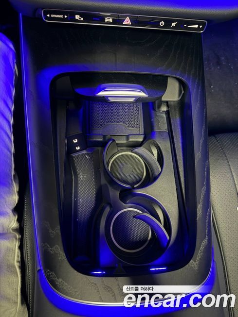 Mercedes-Benz E-Class 2024