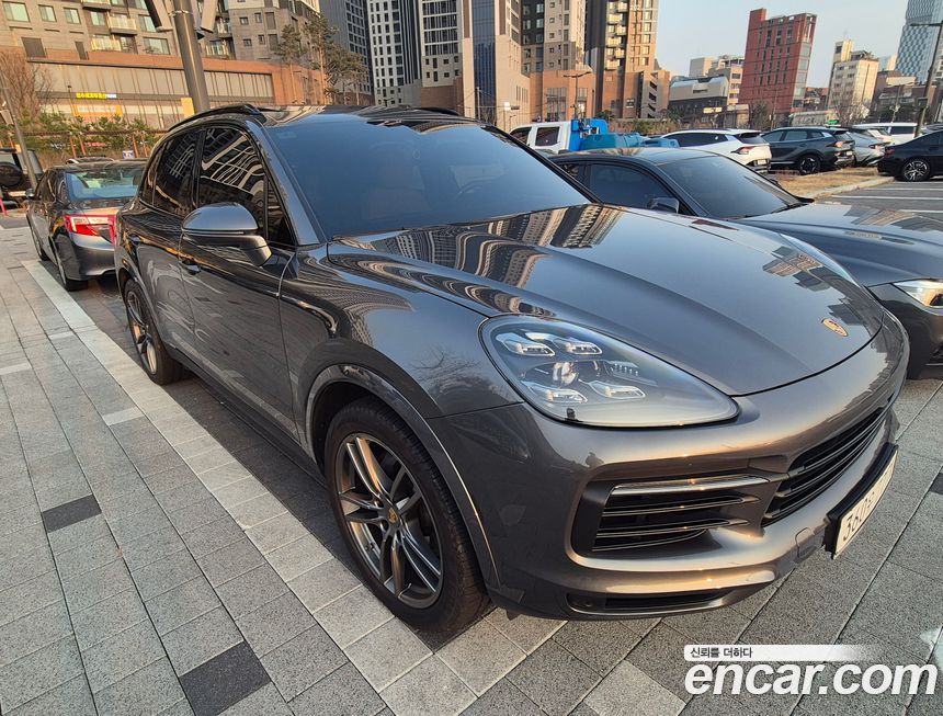 Porsche Cayenne 2020