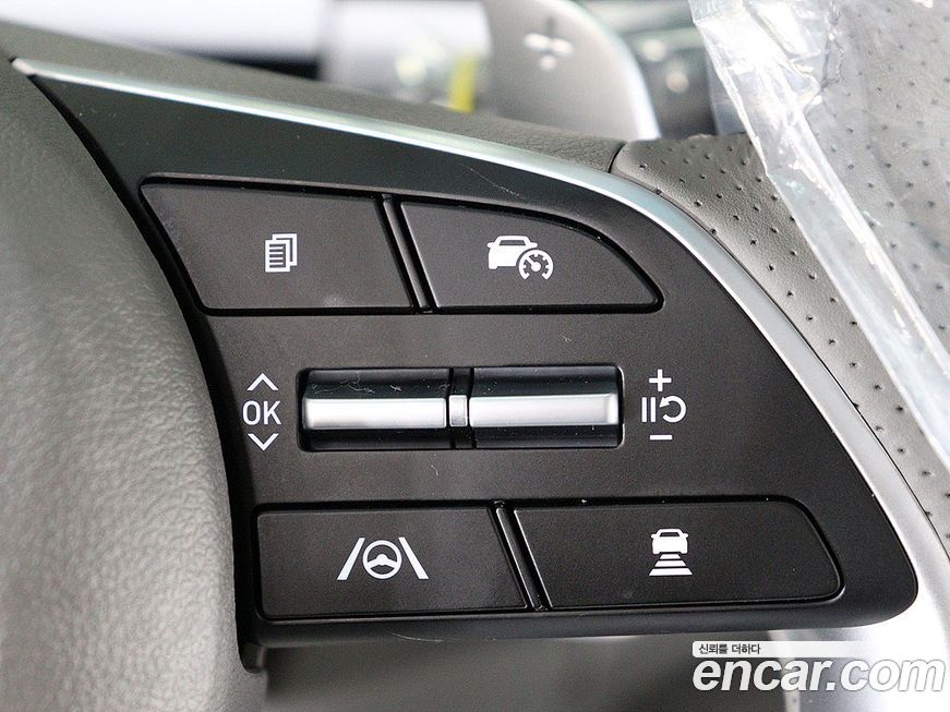 Hyundai Staria 2025
