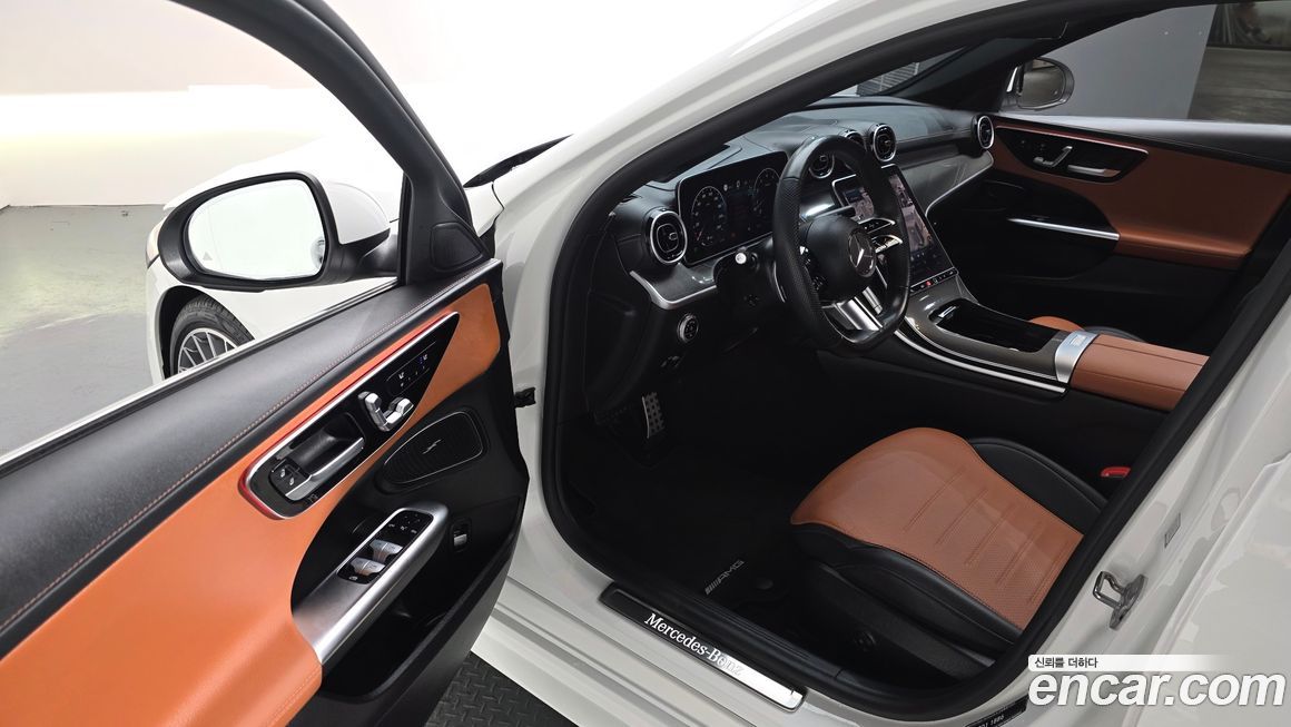 Mercedes-Benz C-Class 2024