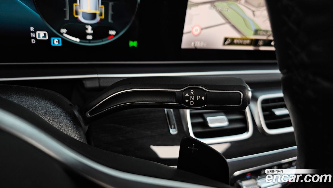 Mercedes-Benz GLE-Class 2021