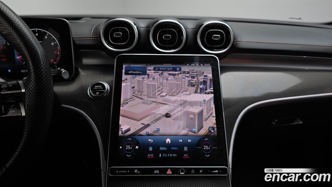 Mercedes-Benz C-Class 2024