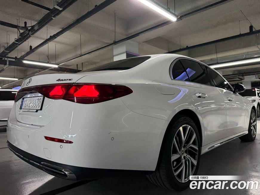 Mercedes-Benz E-Class 2024