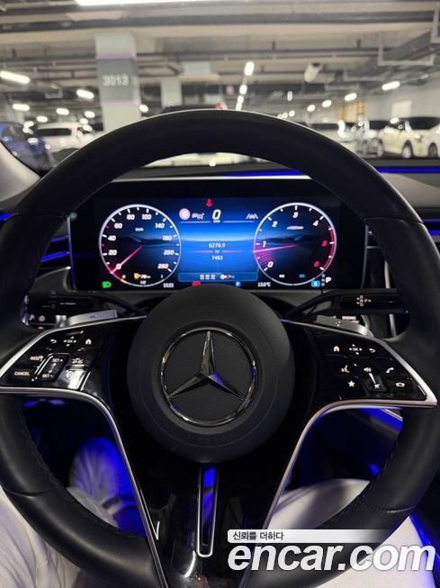 Mercedes-Benz E-Class 2024