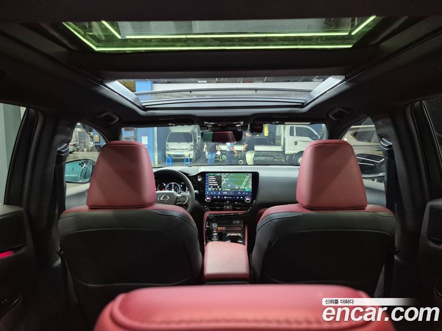 Lexus NX 2025