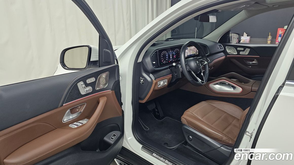 Mercedes-Benz GLE-Class 2023