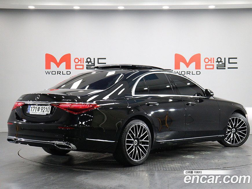 Mercedes-Benz S-Class 2021