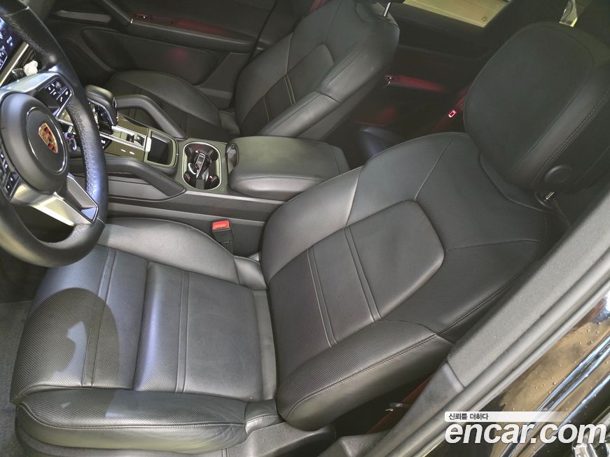 Porsche Cayenne 2020