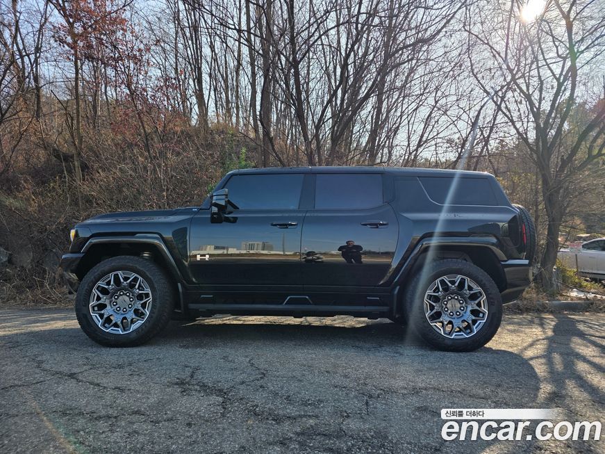 GMC Hummer EV 2025