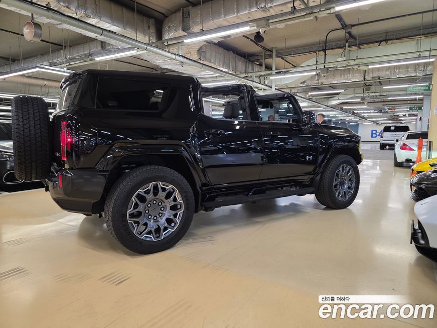 GMC Hummer EV 2025