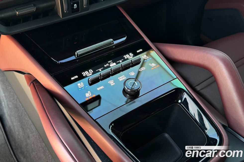 Porsche Cayenne 2024