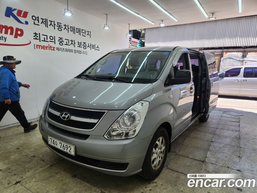 Hyundai Starex 2012