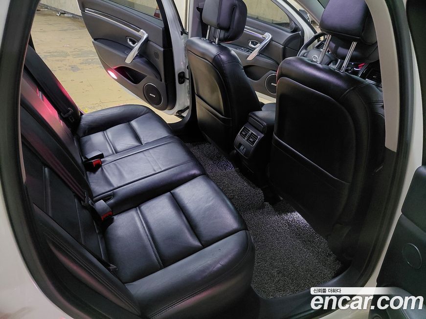 Renault-KoreaSamsung SM7 2012