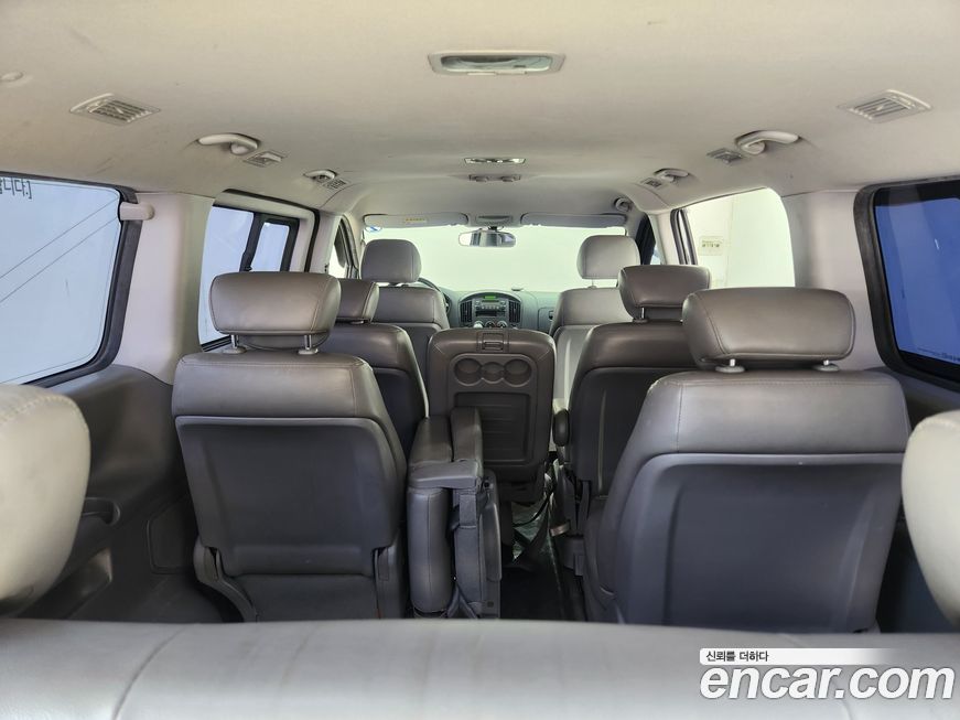 Hyundai Starex 2012