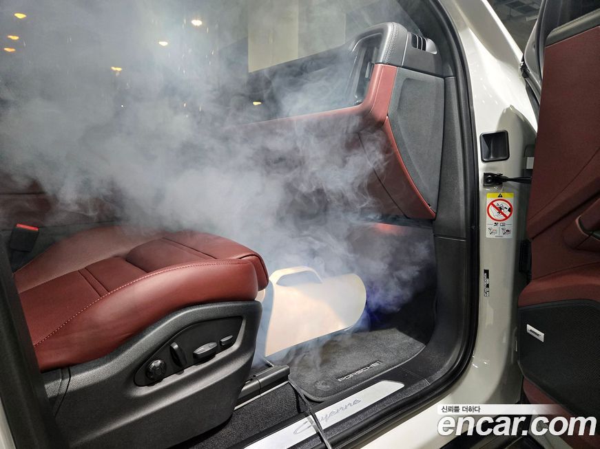 Porsche Cayenne 2024