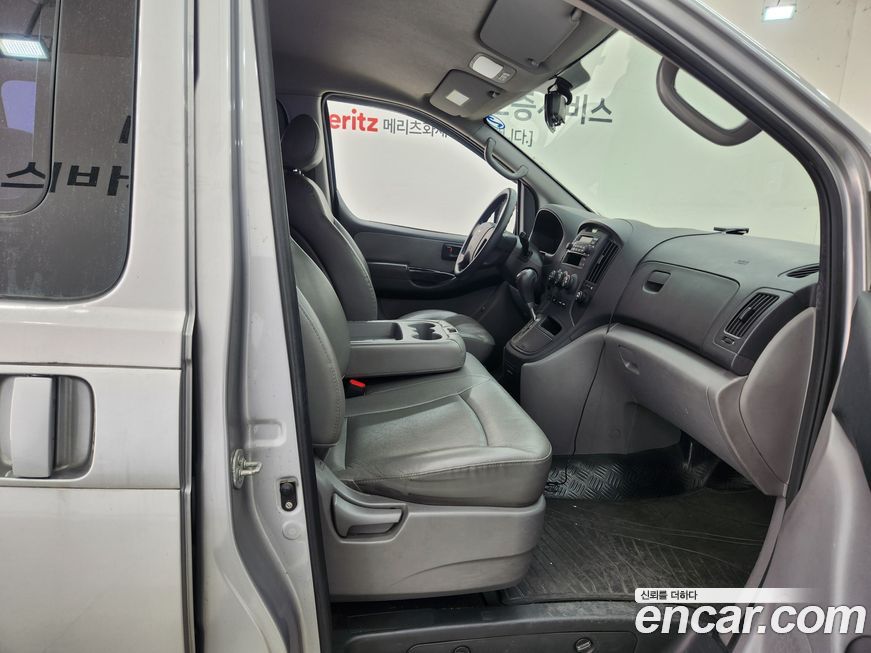 Hyundai Starex 2012