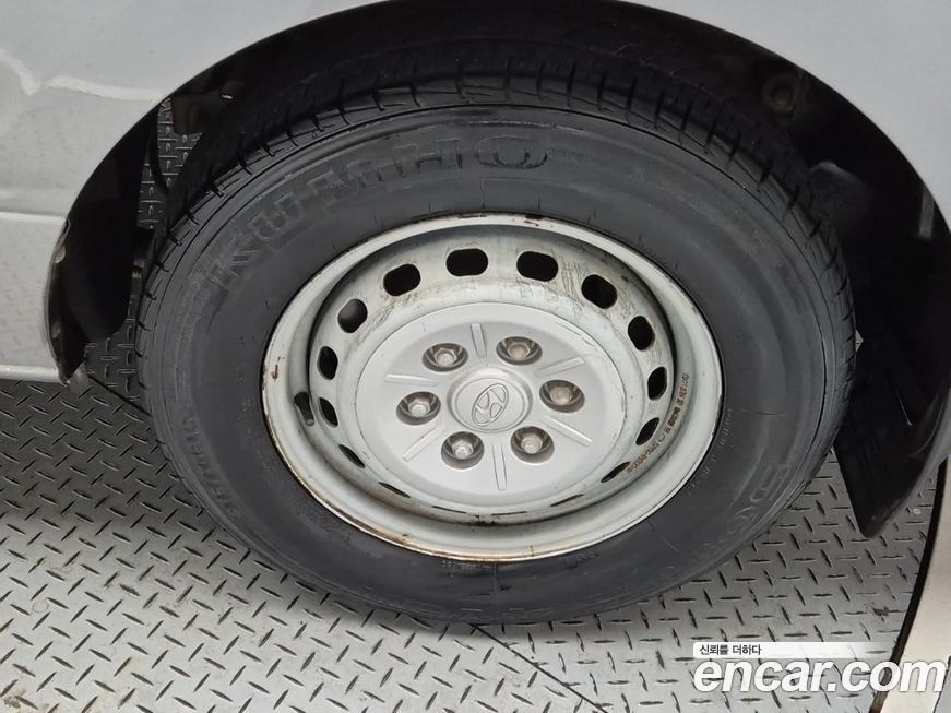 Hyundai Starex 2011