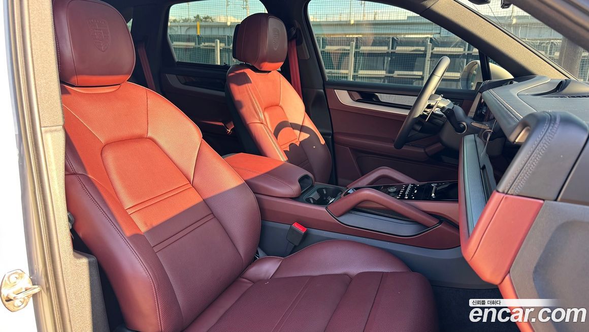 Porsche Cayenne 2024