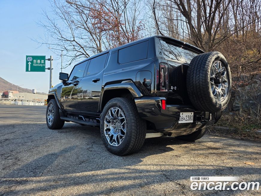 GMC Hummer EV 2025