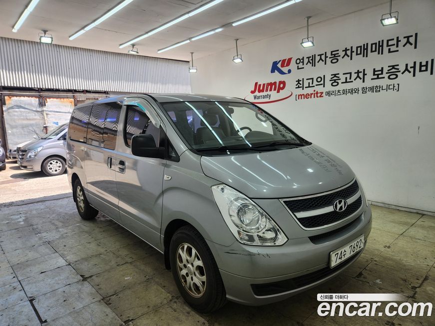 Hyundai Starex 2012