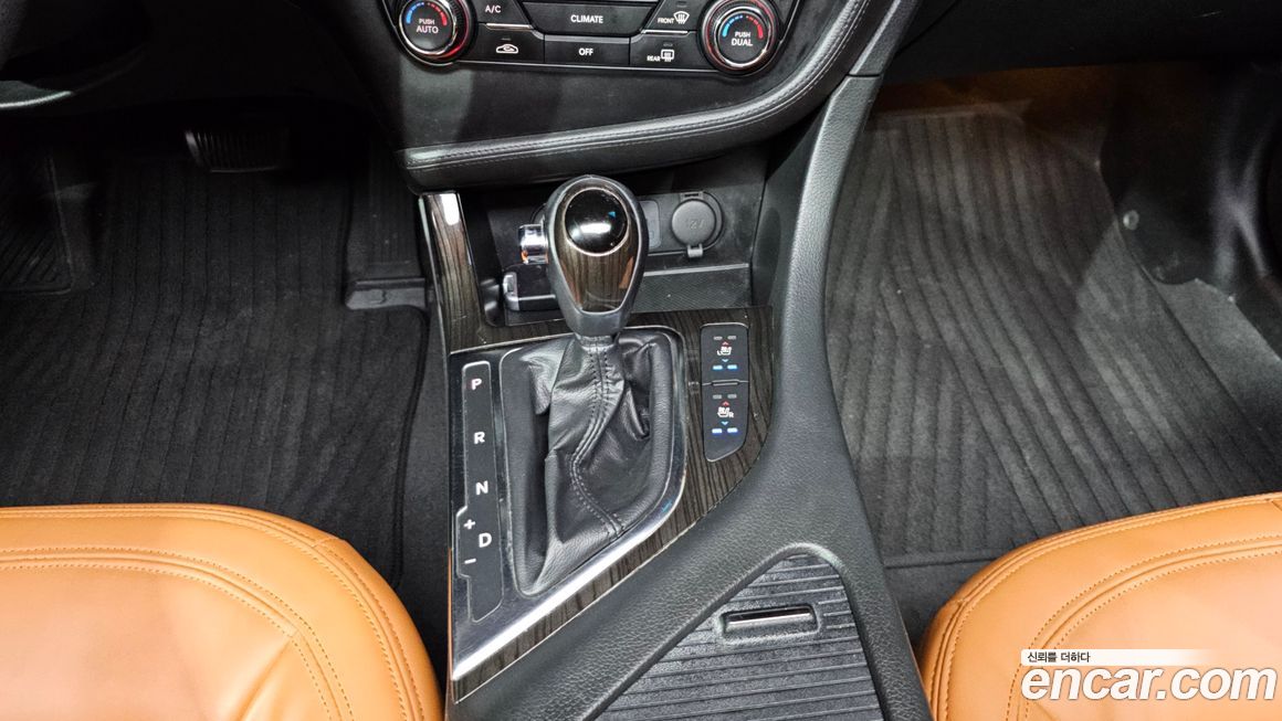 Kia K5 2011