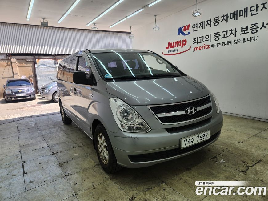 Hyundai Starex 2012
