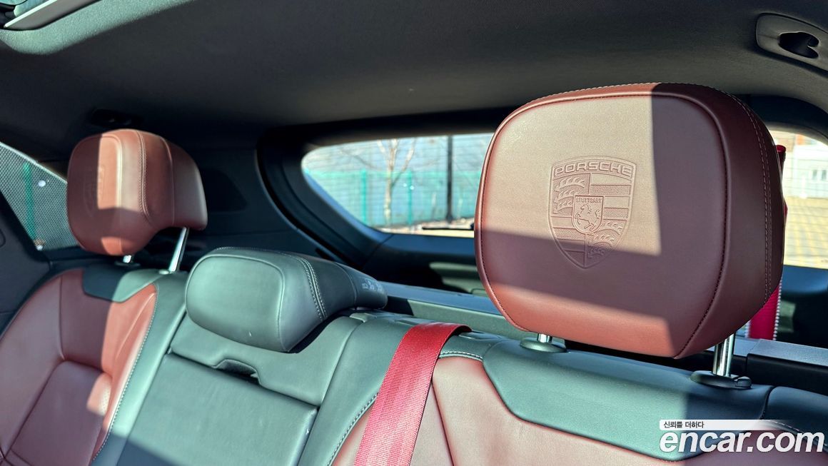 Porsche Cayenne 2024